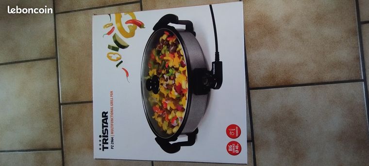 Poêle électrique multifonctionnelle