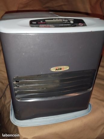 Poêle feu à pétrole