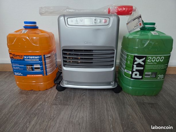 Poêle à pétrole EXCELLENTE ETAT + Accessoires
