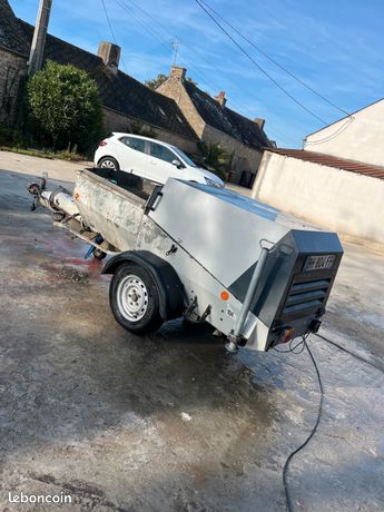 Pompe à chape liquide