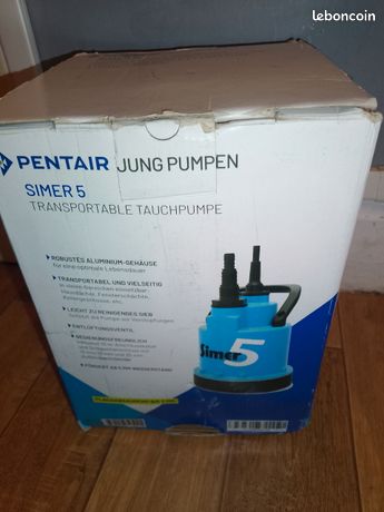 Pompe à eau submersible bâtiment