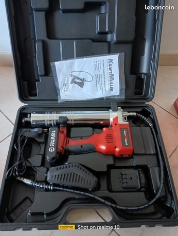 Pompe à graisse sur batterie 18vNeuf.Livraison gratuite