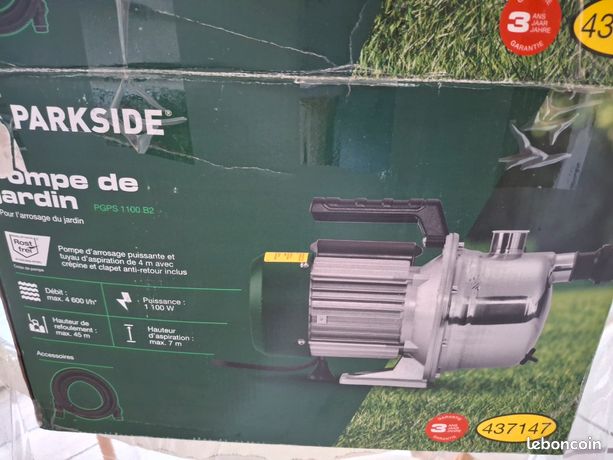Pompe de jardin NEUVE