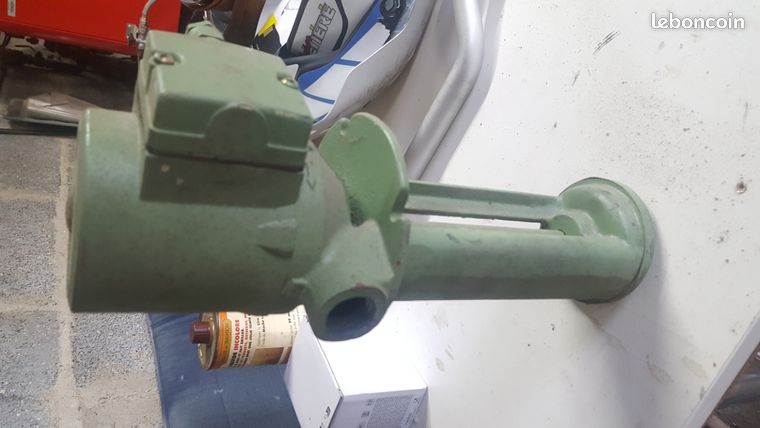 Pompe pour lubrifiant machine outil tour ou fraiseuse