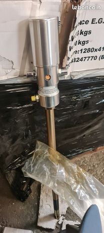 Pompes pneumatique système centralisé a graisse réf 1788