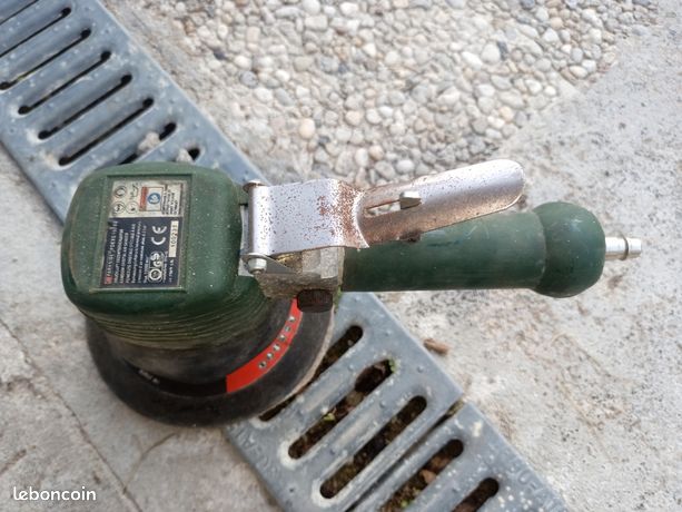 Ponceuse orbitale air sander parkside