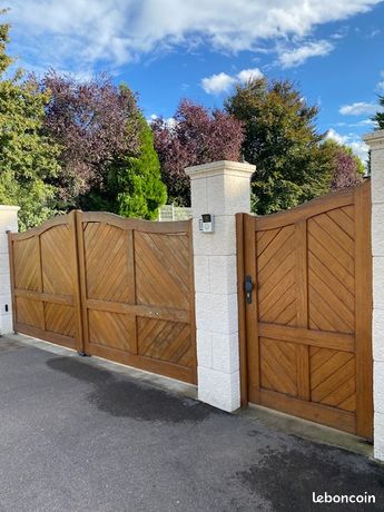 Portail 2 battants et portillon chêne massif 50 mm à reprendre