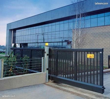 Portail automatique coulissant exceptionnel
