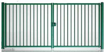 Portail automatique coulissant