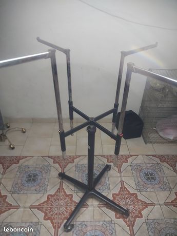 Portant avec roulette