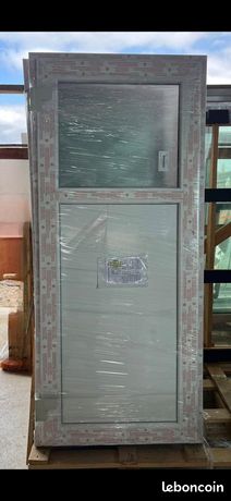 Porte ALU vitrée
