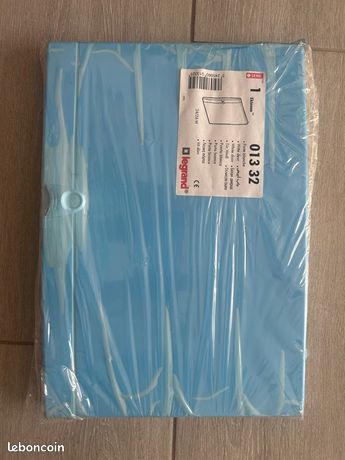 Porte coffret LEGRAND 01332