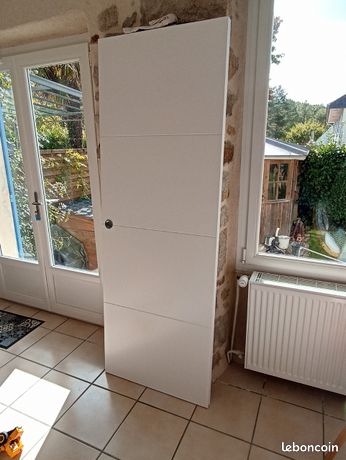 Porte coulissante pour système à galandage