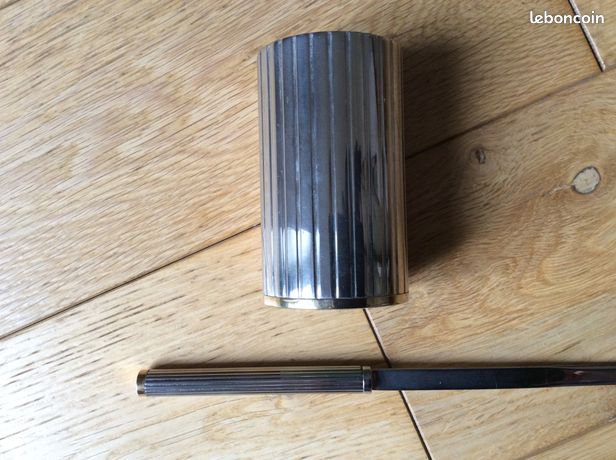 Porte crayons et ouvre-lettres