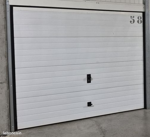 Porte de garage automatique