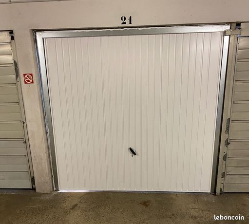 Porte de garage basculante