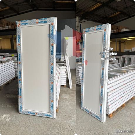 Porte de service en PVC