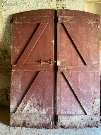 Porte double de grange