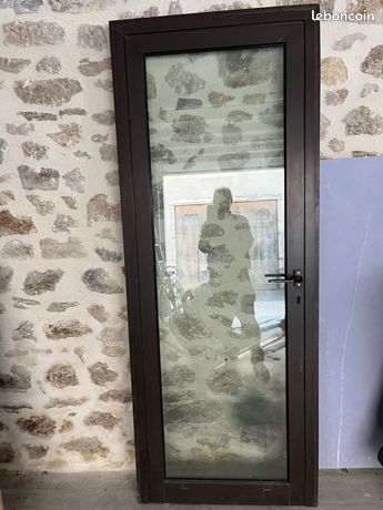 Porte en alu double vitrage sécurité