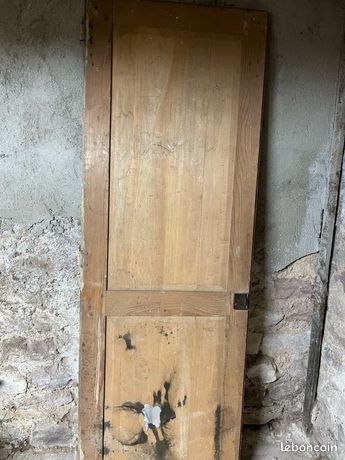 Porte en bois