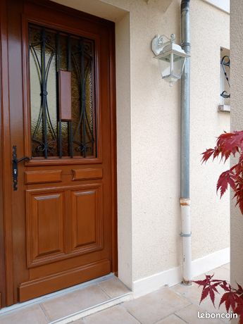 Porte entrée avec sans cadre