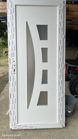 Porte entrée pvc