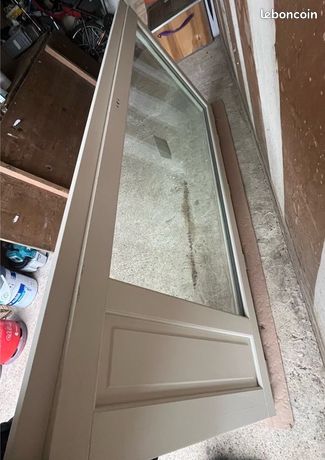 Porte fenêtre bois blanc