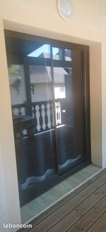 Porte fenêtre coulissante