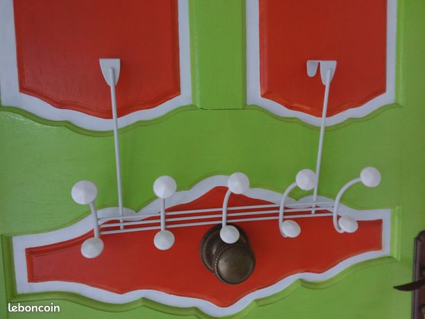 Porte habits de porte sans vis