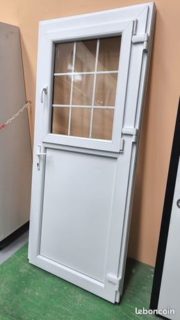 Porte PVC 1/2 vitrée gris pour maison