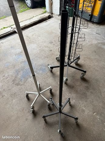 Porte tasses / présentoir