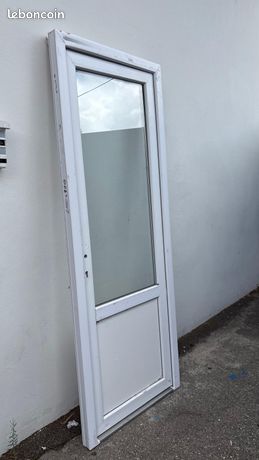 Porte fenêtre 1 vantail 2050 H x 900 L