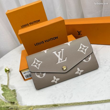 Portefeuille Louis LVuitton Sarah