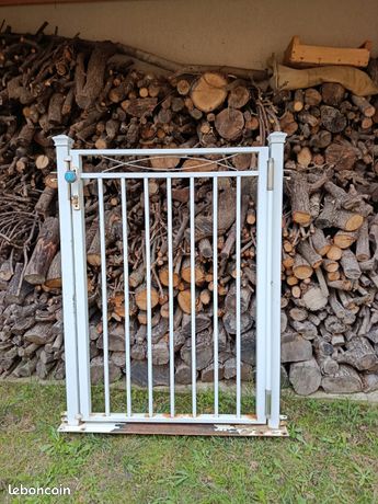 Portillon de piscine