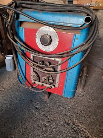 Poste a souder a l'arc