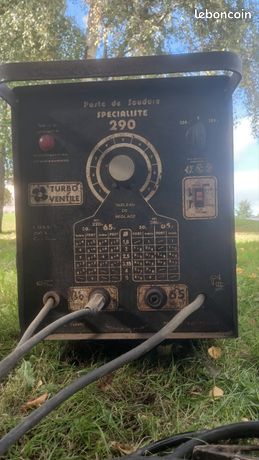 Poste de soudure triphasé