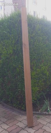 Poteau en sapin