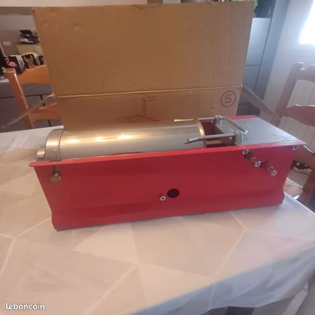 Poussoir a saucisse reber