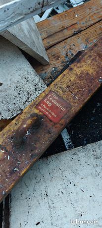 Poutre acier de maintien chantier