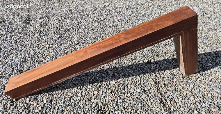 Poutre de cheminée en Iroko massif
