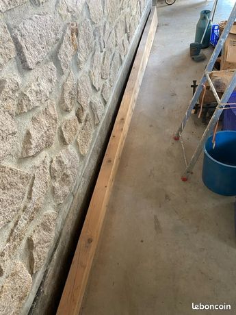 Poutre en bois neuve. 5 M x 245 cm x 7 cm