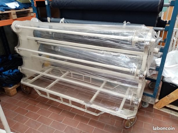 Présentoir à tissus