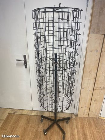 Présentoir cartes postales