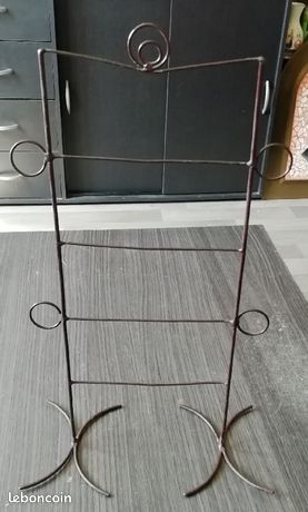 Présentoir Porte Bijoux en fer forgé (Bonne capacité)