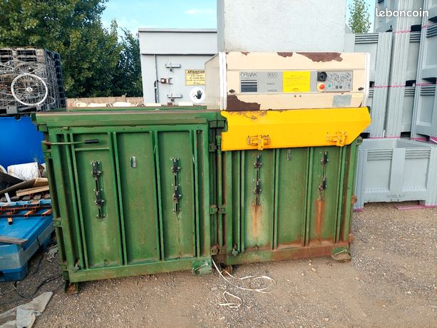 Presse à balles , verticale ,carton,plastique