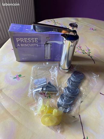 Presse à biscuits