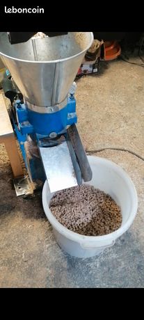Presse à pellet