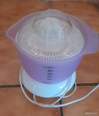 Presse agrume électrique
