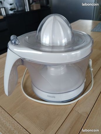 Presse agrume électrique