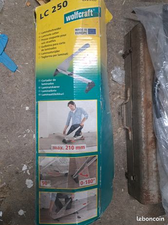 Presse coupante pour sol stratifié